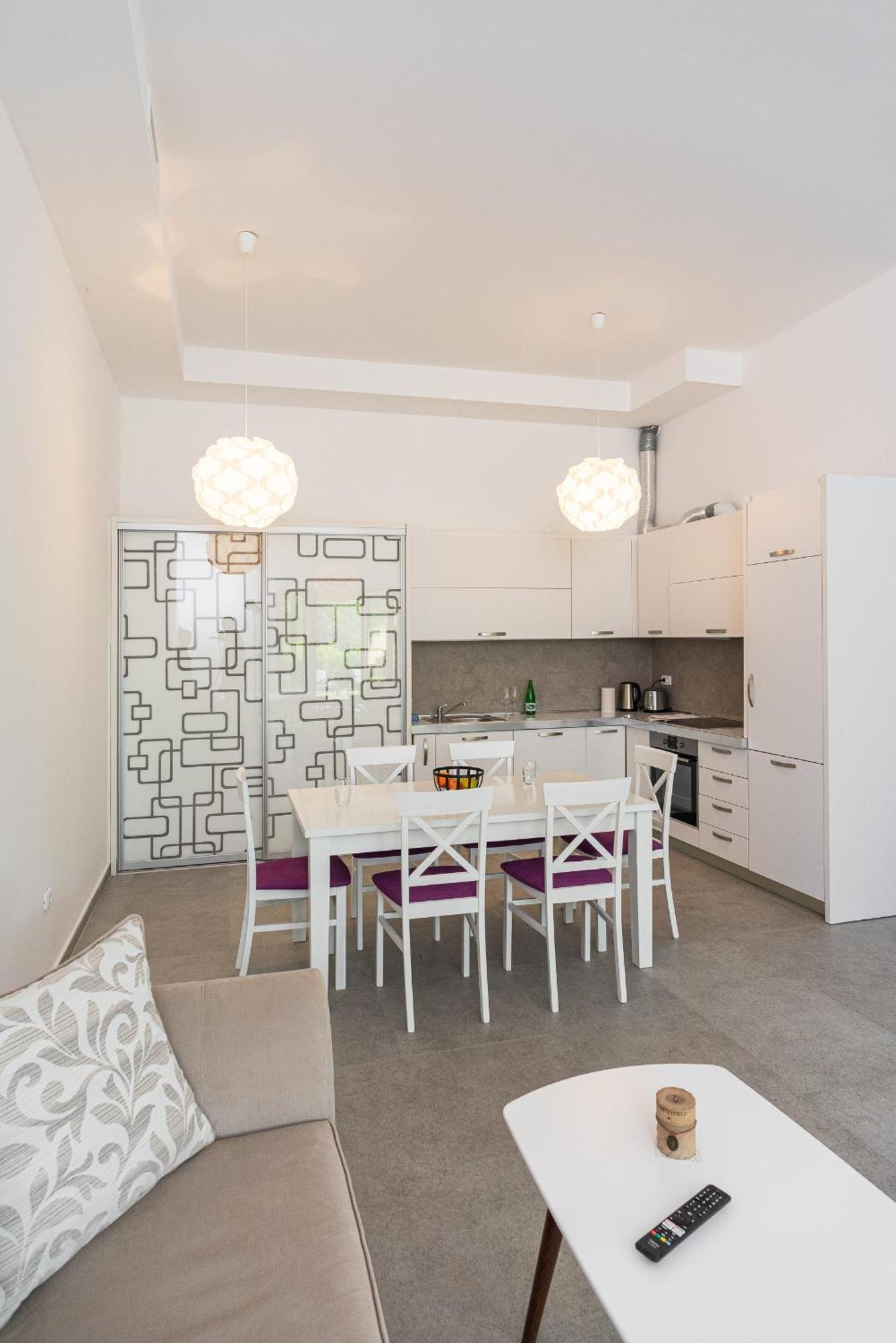 Vertmont Apartments Светі-Стефан Номер фото